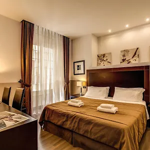 Boutique Nazionale 3* Rome